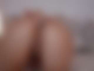 alexialushh's Live Sex Cam Show