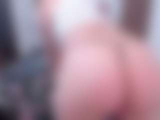 lexyy24's Live Sex Cam Show