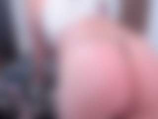 lexyy24's Live Sex Cam Show