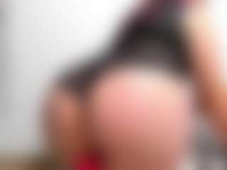 Live cam show with lexyy24 - Blowjob on Camsoda