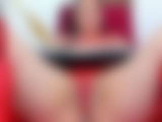 Live cam show with lexyy24 - Camel Toe on sexylive.show