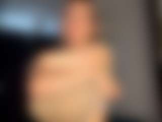 SeraNovelli's Live Sex Cam Show