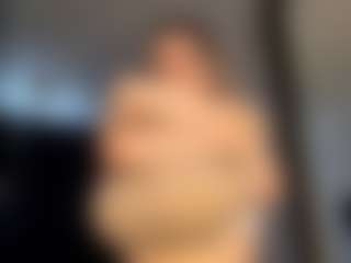 Live cam show with SeraNovelli - Blonde Hair College on CamwithHer