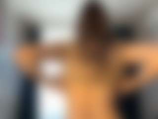 SeraNovelli's Live Sex Cam Show