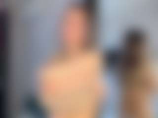 SeraNovelli's Live Sex Cam Show