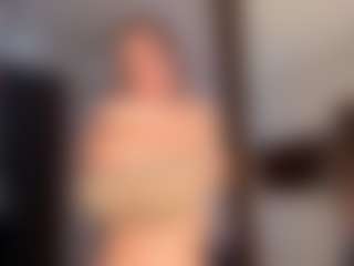 SeraNovelli's Live Sex Cam Show