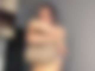 SeraNovelli's Live Sex Cam Show