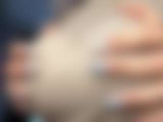 SeraNovelli's Live Sex Cam Show