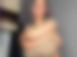 Live cam show with SeraNovelli - Hairy Pussy Brown Hair on SinfulBabes