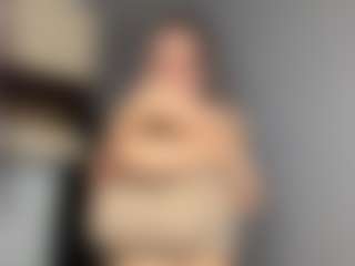 SeraNovelli's Live Sex Cam Show