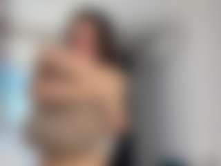 SeraNovelli's Live Sex Cam Show