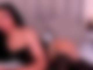 Live cam show with ShaynaRosc - Hazel Eyes on Hubzter Live