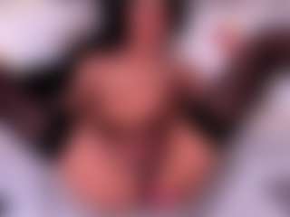 Live cam show with ShaynaRosc - Colombia on CamwithHer