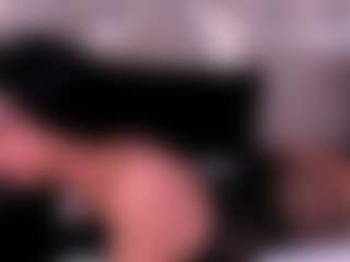 Live cam show with ShaynaRosc - White on StripNow | colombia