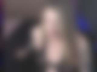 Live cam show with Aria95-A - Facial Piercings on Uber Horny