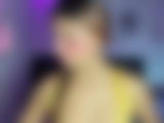 Live cam show with emmie-bunny - HD on fuck-show.com