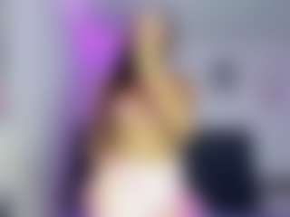emmie-bunny's Live Sex Cam Show