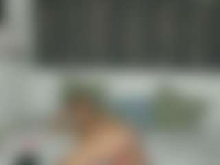 Live cam show with HarleyDreamy - Thin on nudelive.tv