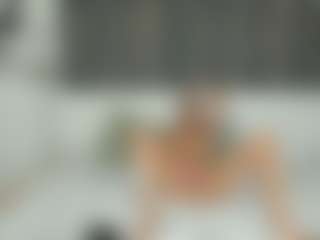 Live cam show with HarleyDreamy - Double Penetration on Hubzter Live