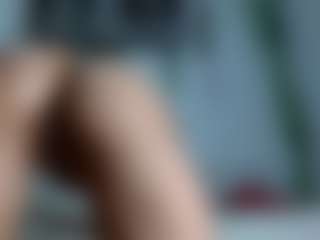 karolsweetvagi's Live Sex Cam Show