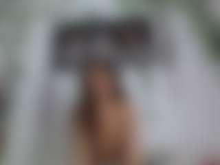 karolsweetvagi's Live Sex Cam Show