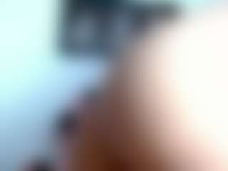 karolsweetvagi's Live Sex Cam Show