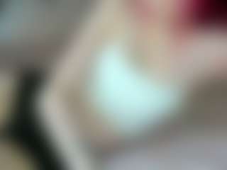 Live cam show with Tori - Normal on Hubzter Live