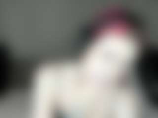 Live cam show with Tori - Ahegao on AdultVida.com