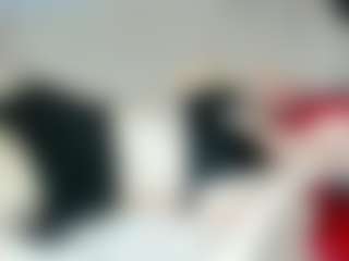 Live cam show with Tori - Red Hair Young Adult on Soda Cam