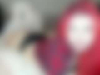 Live cam show with Tori - Red Hair on livesuperchat.net