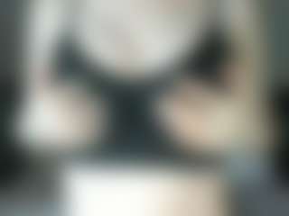 Live cam show with Tori - Normal on TeamSkeetLive
