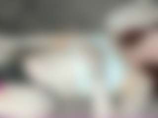 Live cam show with Tori - Sexwebcam Red Hair on liverealitysex.com