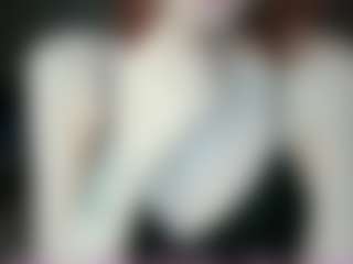 Live cam show with Tori - Green Eyes on xxxlivecams.org