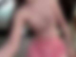 Live cam show with Tori - Hippie on WildCum