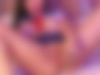 Live cam show with MIA SANTA - Juguetes on hotwifechat.live
