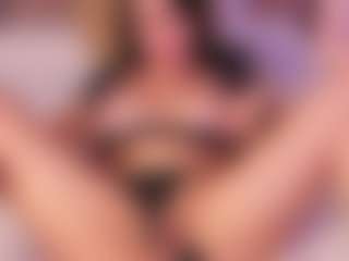 MIA SANTA's Live Sex Cam Show