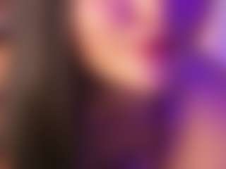 Live cam show with MIA SANTA - Big Ass on CamwithHer