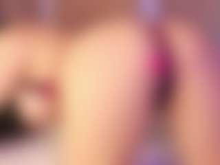 MIA SANTA's Live Sex Cam Show