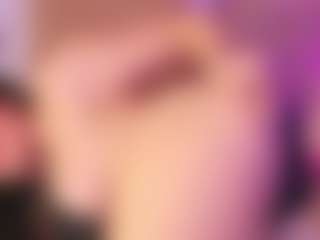 MIA SANTA's Live Sex Cam Show