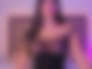 Live cam show with MIA SANTA - Squirt on slutload