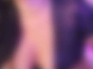 Live cam show with MIA SANTA - Young Adult on Uber Horny