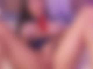 MIA SANTA's Live Sex Cam Show