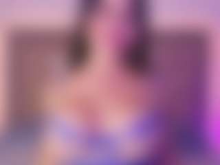 Live cam show with MIA SANTA - HD Teen (18+) on camwithhim.com