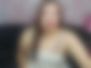 Live cam show with Oliviia-Ch - Facial on Stripli.com