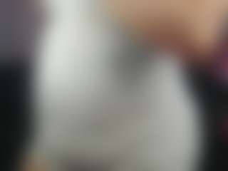 Live cam show with Oliviia-Ch - Nature on Instabang