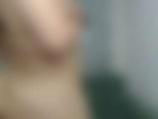 Oliviia-Ch's Live Sex Cam Show