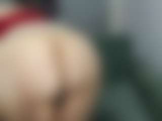 Oliviia-Ch's Live Sex Cam Show