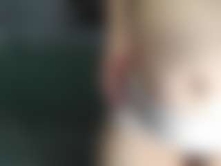 Live cam show with Oliviia-Ch - Facial on parknlotfishbdy