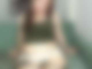 Live cam show with Oliviia-Ch - Hairy Pussy on SpunkLive