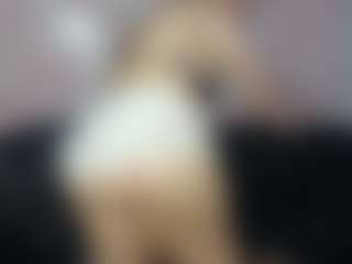 Oliviia-Ch's Live Sex Cam Show
